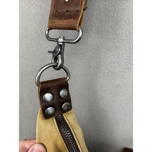 NEWHEY Water Resistant Canvas & Leather Duffel Travel Overnight Weekend Bag - Picture 5 of 14